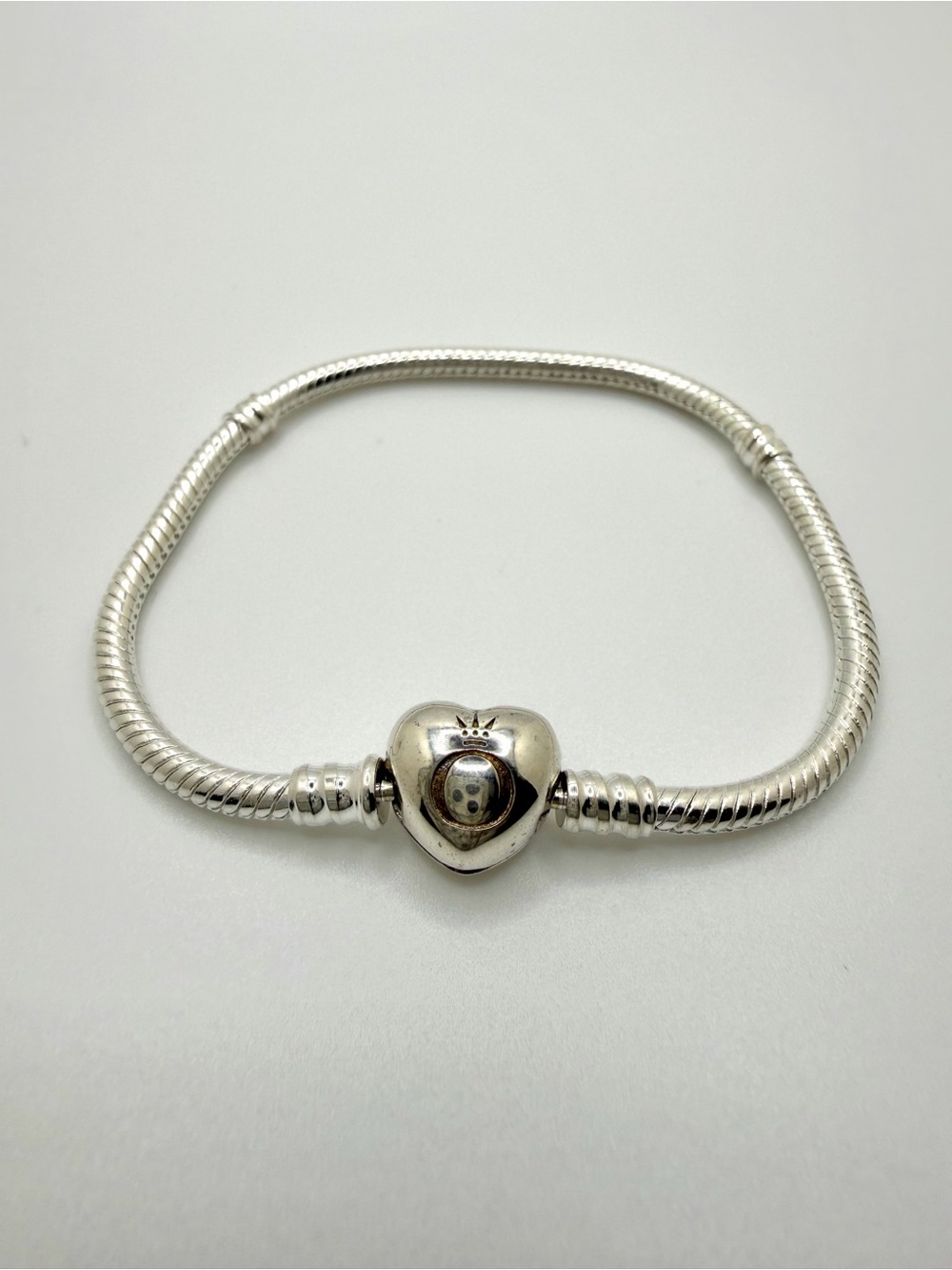 Authentic Pandora Moments Heart Clasp Snake Chain Bracelet 19 cm Silver 925 ALE